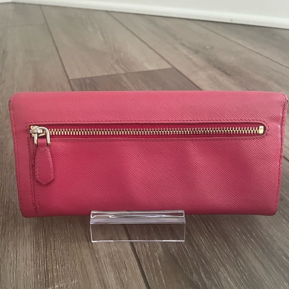Prada Long Wallet Pink with chain - Picture 2 of 8